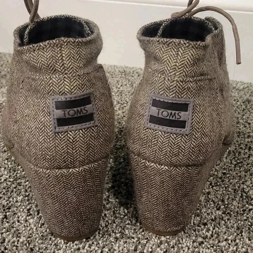 Toms desert herringbone