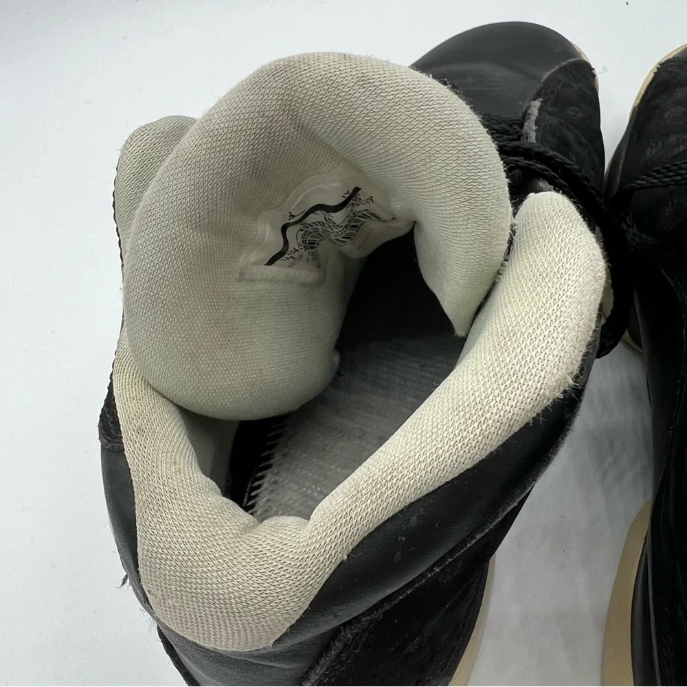 Nike boys air