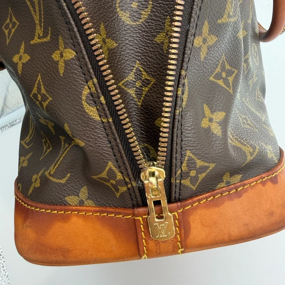 Louis Vuitton authentic louis