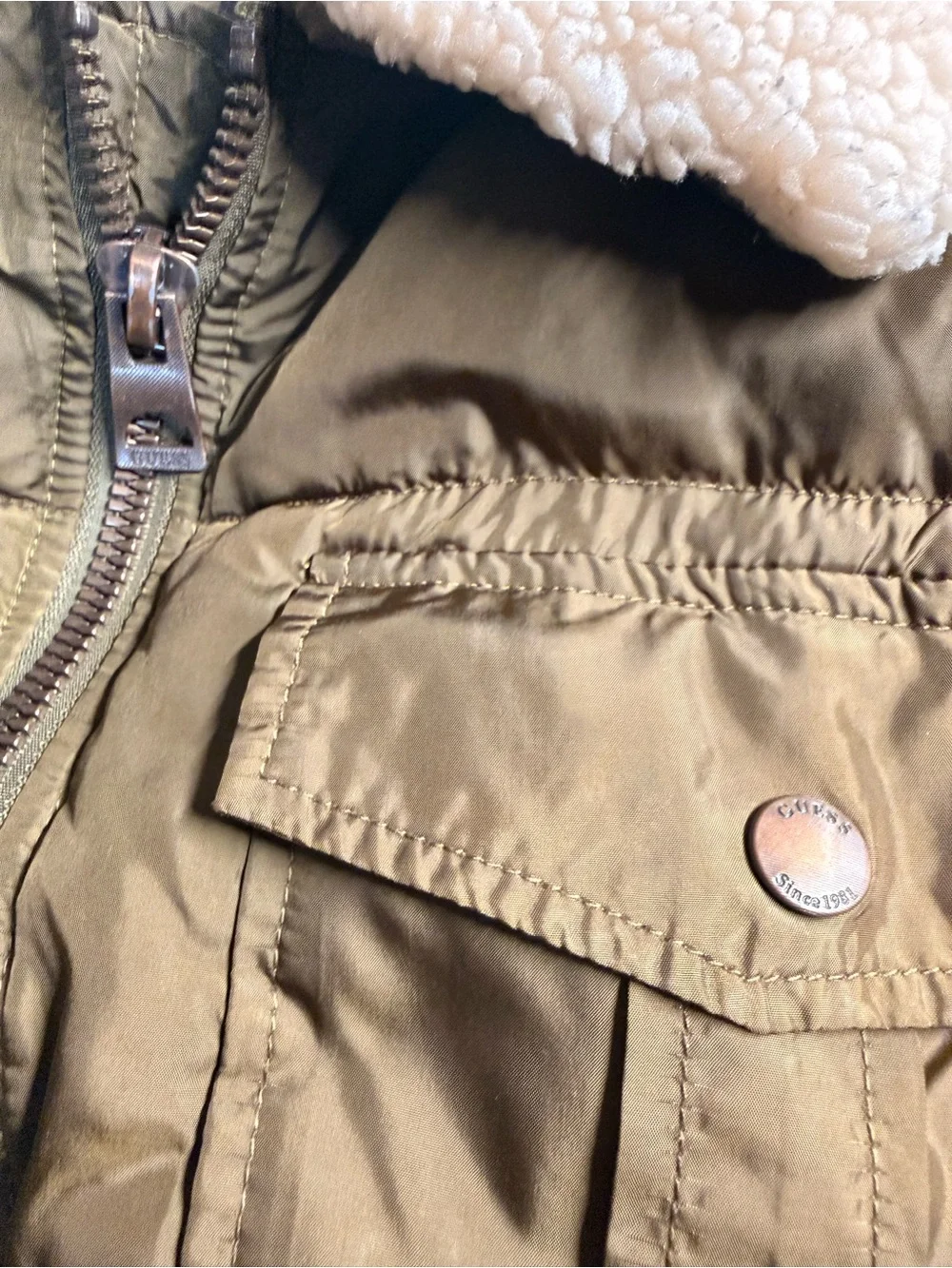 Guess insulated puffer