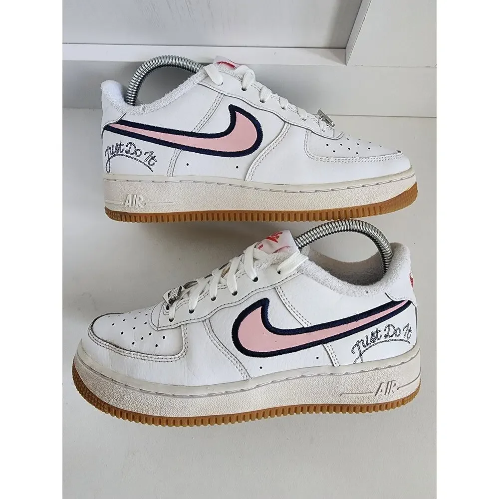 Nike Air Force 1 LV8 Low 