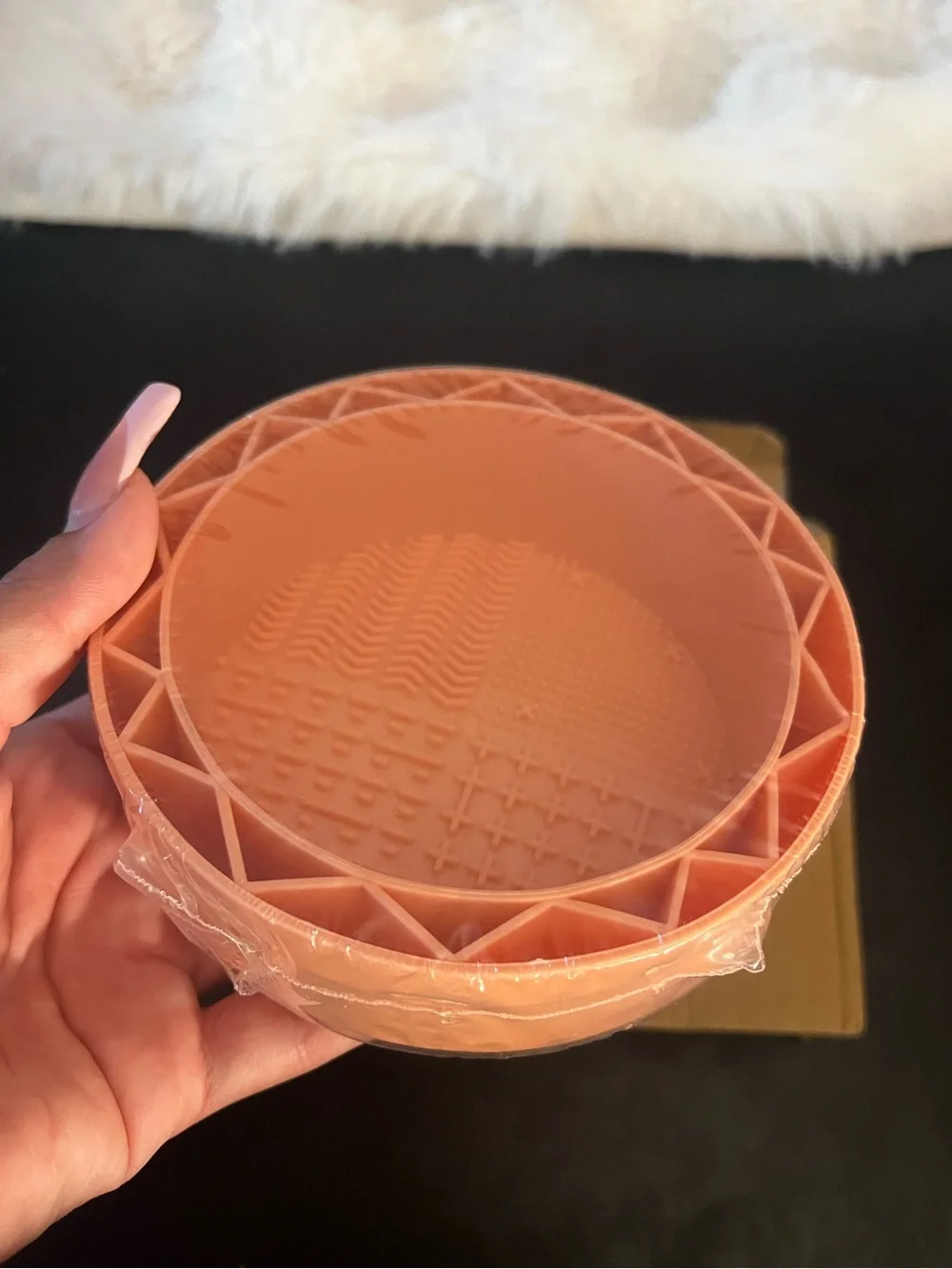 OctHope Makeup Brush Cleaner Bowl in Coral
