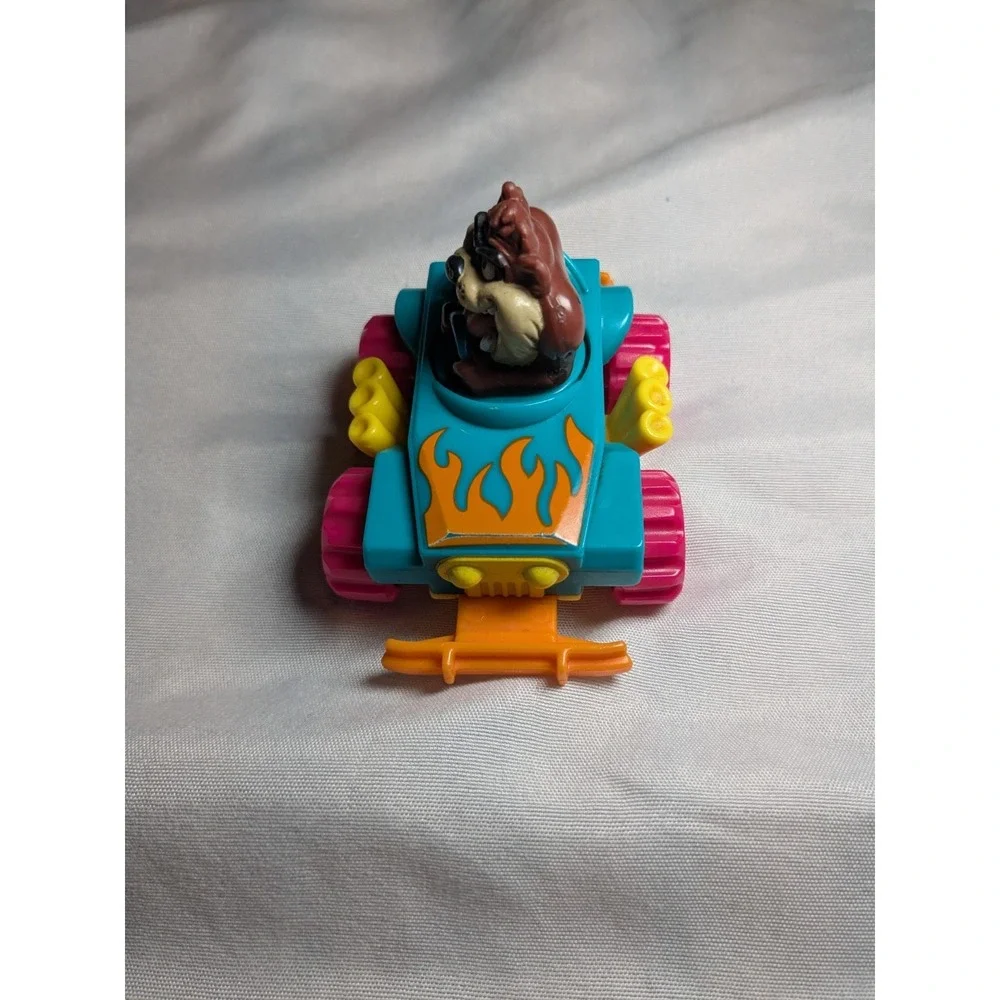 Vintage 1992 Warner Bros Tasmanian Devil Car Kids Meal Toy‎