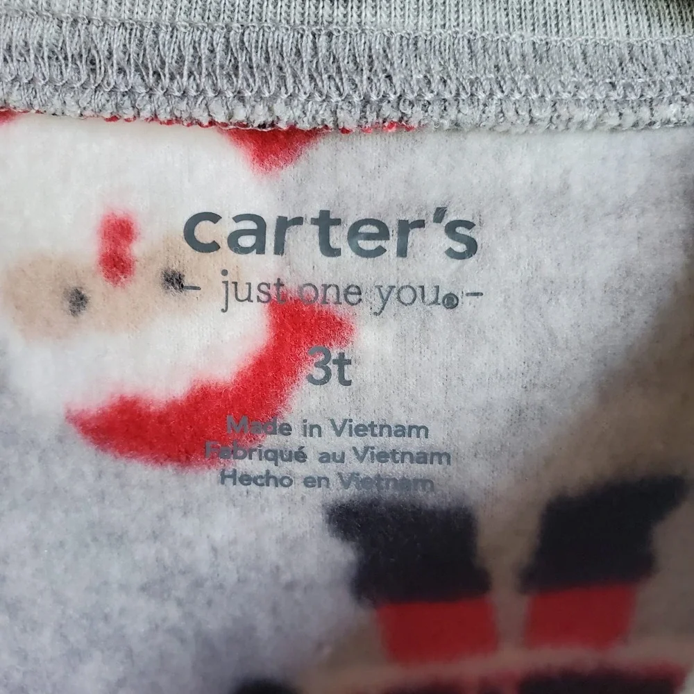 Carters claus features