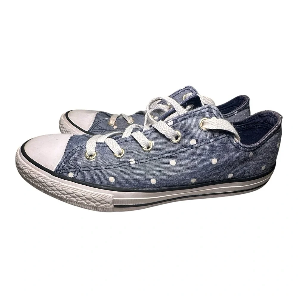 Converse home chambray