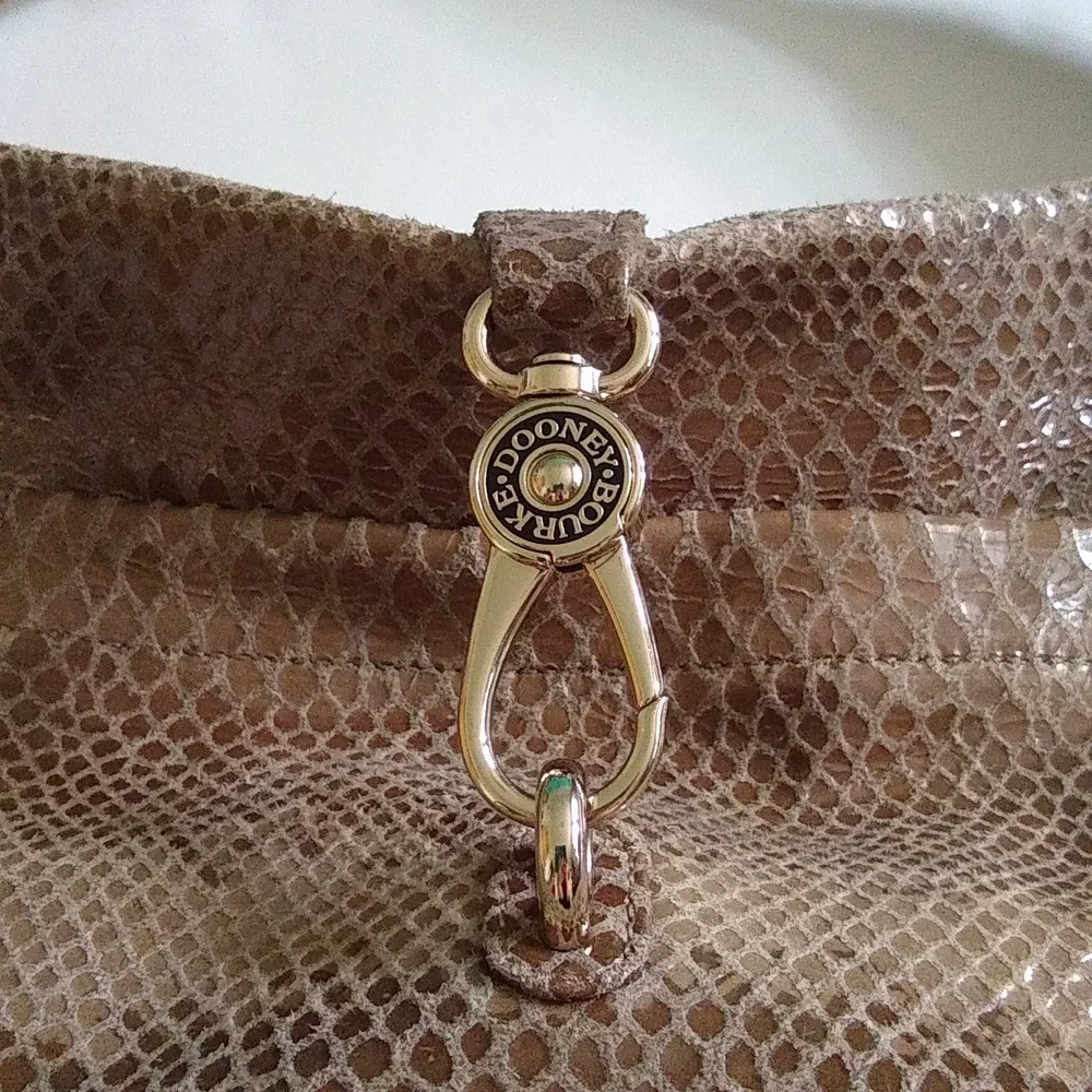 Dooney & Bourke authentic dooney