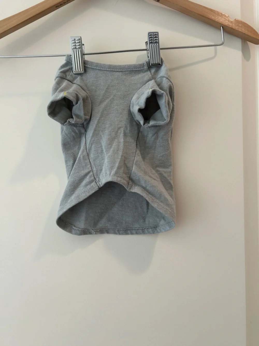 Unbranded soft gray