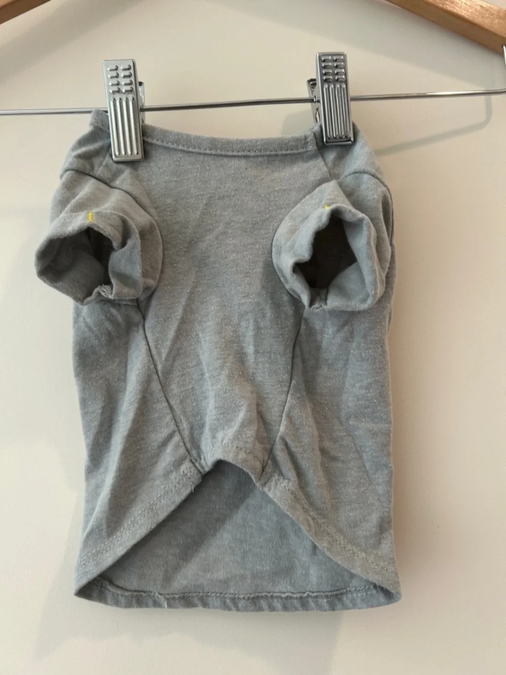 Unbranded soft gray