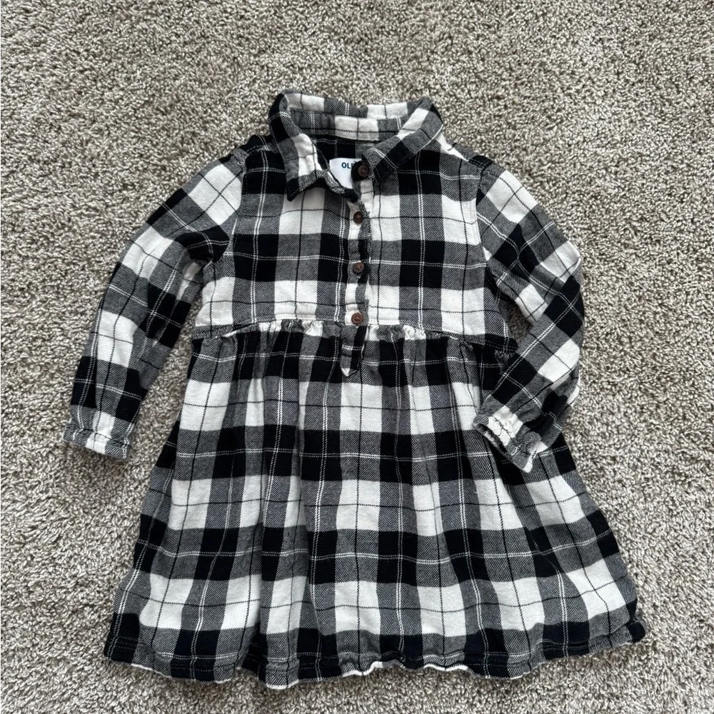 Old Navy classic checkered