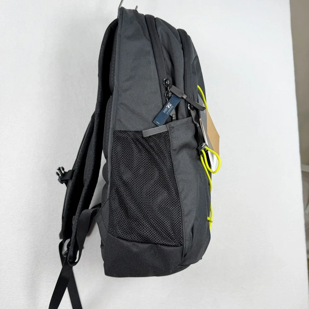 The North Face Jester Backpack 28L Black/Yellow NF0A3VXF 15 Inch Laptop Bag NEW