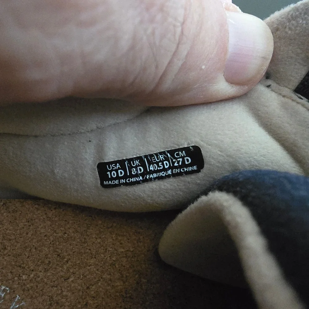 REVITALIGN orthotic sneakers