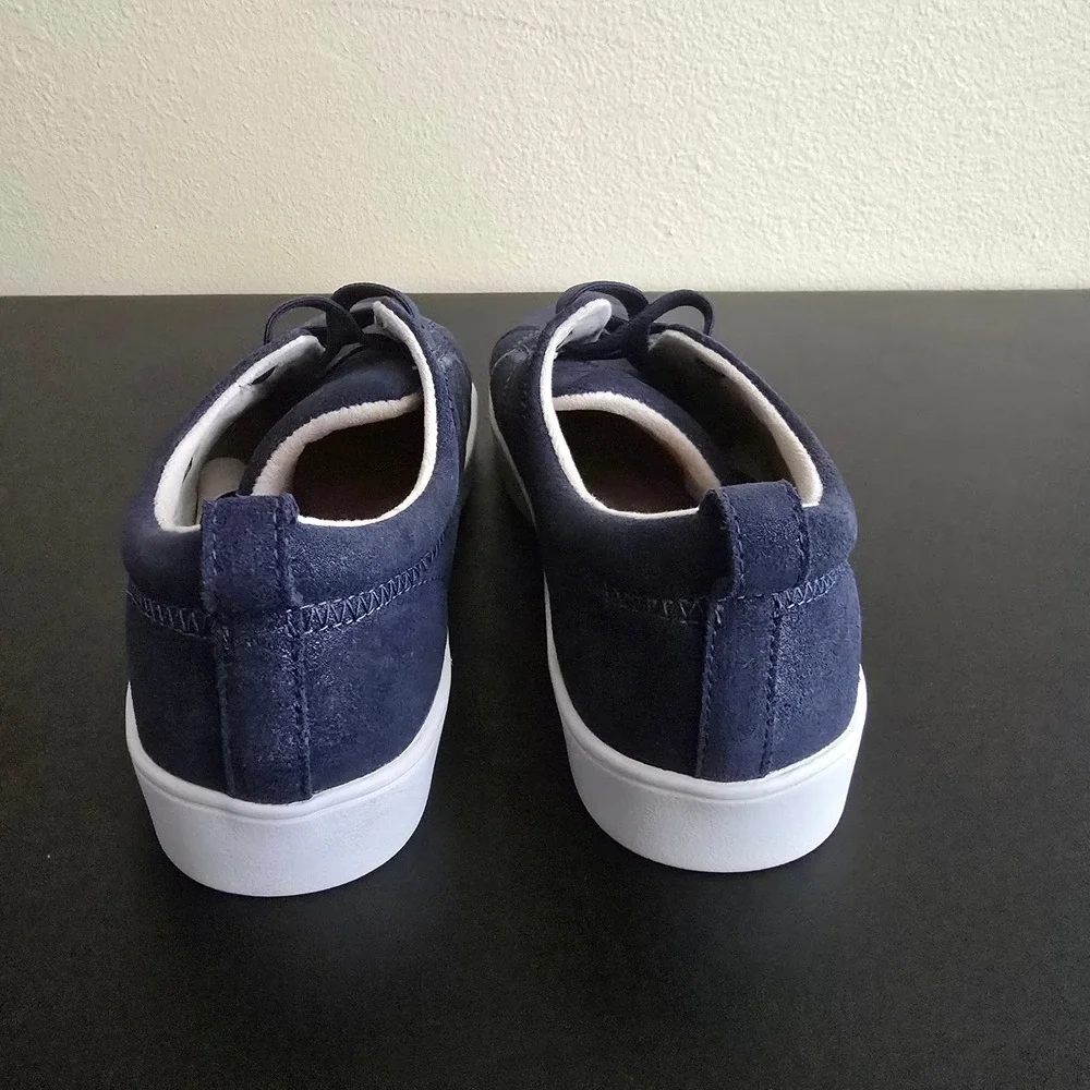 REVITALIGN orthotic sneakers