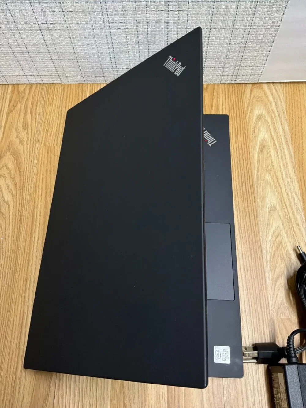 Lenovo ThinkPad T15 Gen 1 15.6 FHD Intel Core i5-10210U 8GB RAM 512GB SSD Win 11