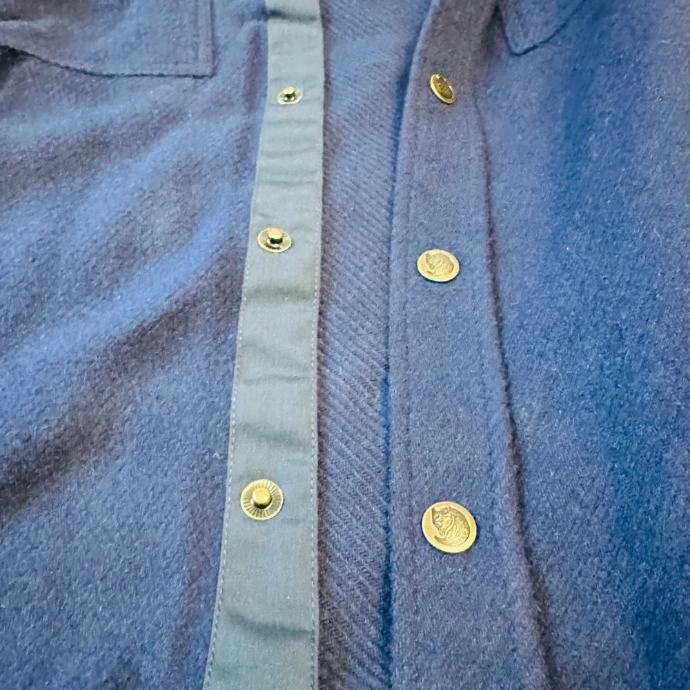 FJALLRAVEN CANADA SOLID SHIRT - NIGHT SKY Navy Blue Men’s Small Button Up NWT