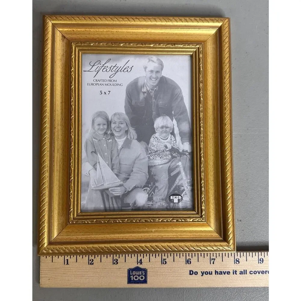 Lifestyles european molding