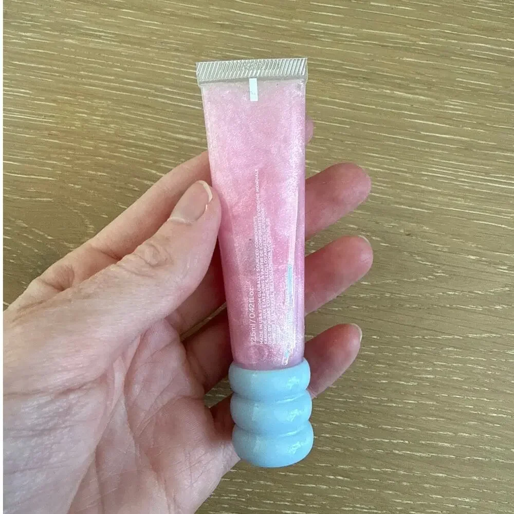 Kosas Lip Pulse Glossy Lip Plumper Aura Flare Pink