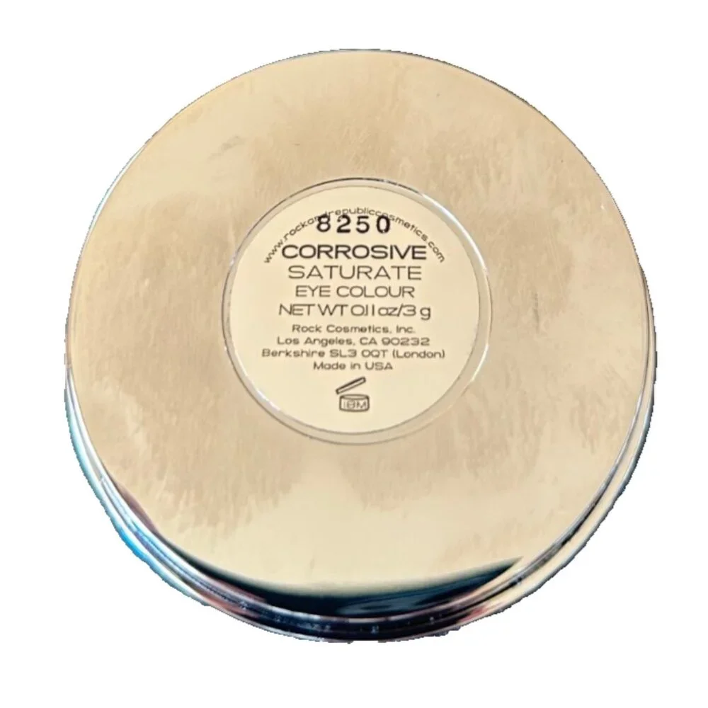 ROCK & REPUBLIC SATURATE EYE COLOR EYESHADOW CORROSIVE NWOB