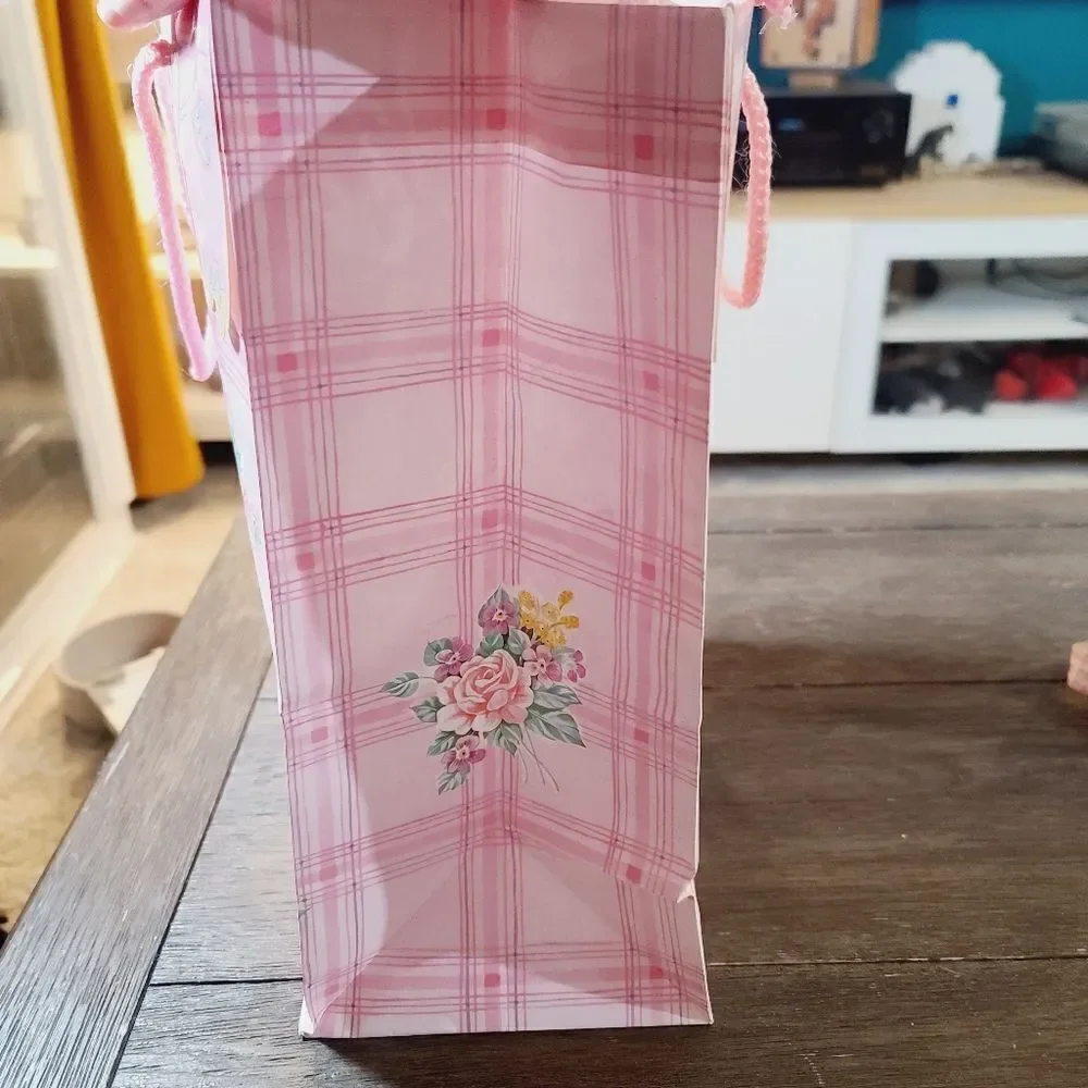 Vintage 1980's Pink Girly Pastel Floral Kawaii Gift Bag Ribbon Bow