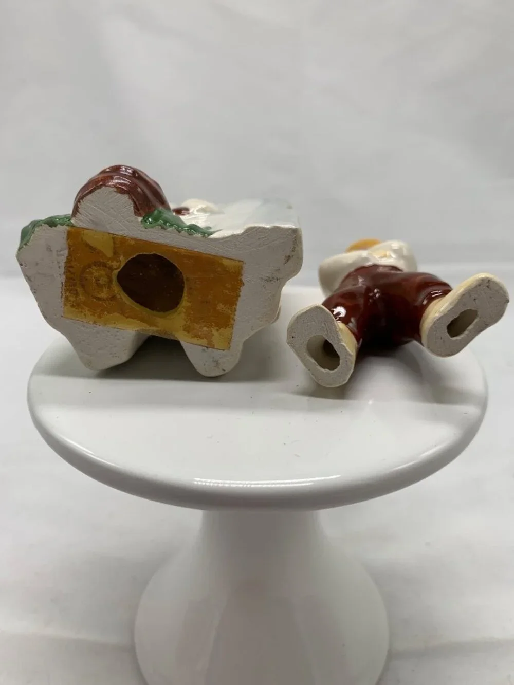 Vintage Huckleberry Finn Ceramic Salt and Pepper Shakers Set