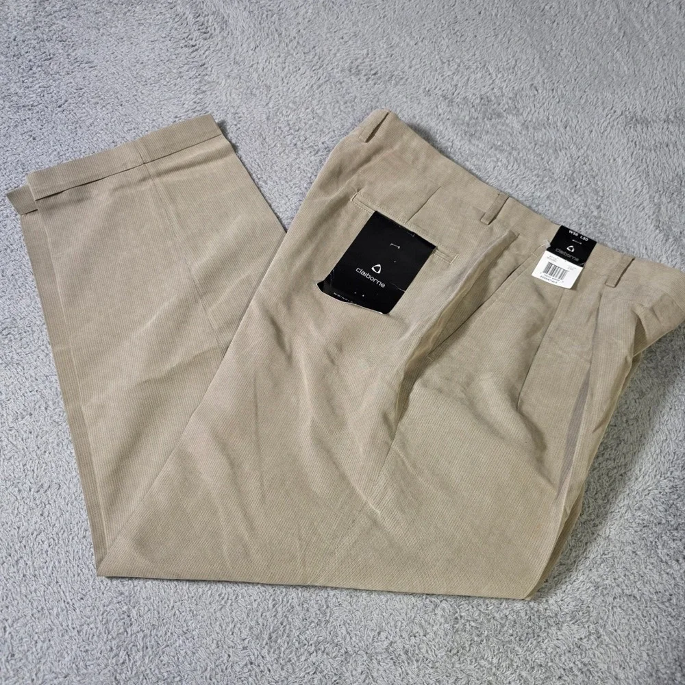 Claiborne Mens 36x30 Dress Pants Khaki Tan Pleated Cuffed Wrinkle Free MERU0902