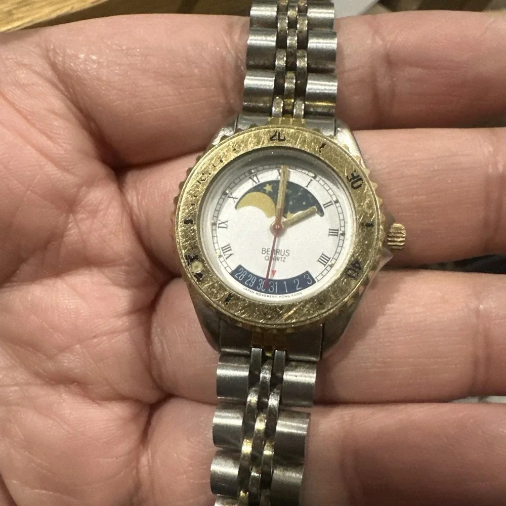 Works Vintage Benrus Moon Phase Womens Watch 25MM Two‎ Tone Band Fit 7in - Read