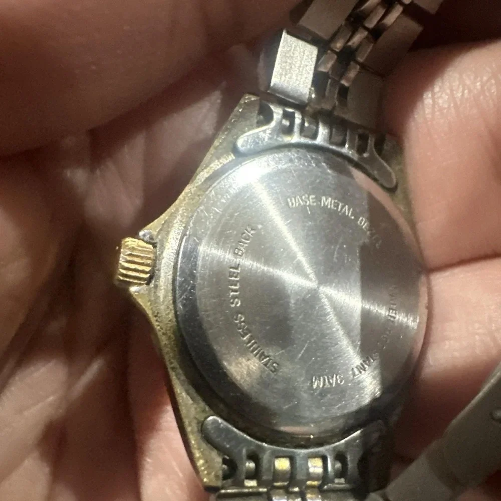 Benrus watch works