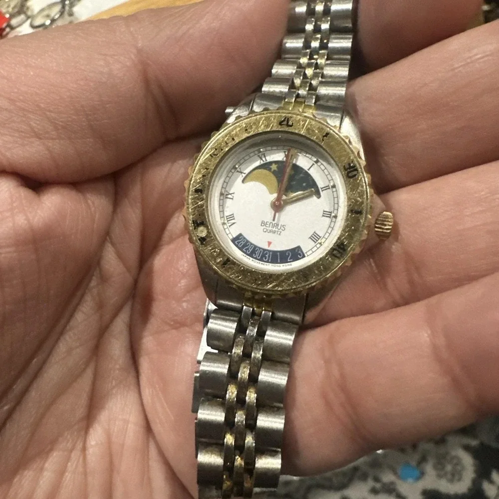 Benrus watch works