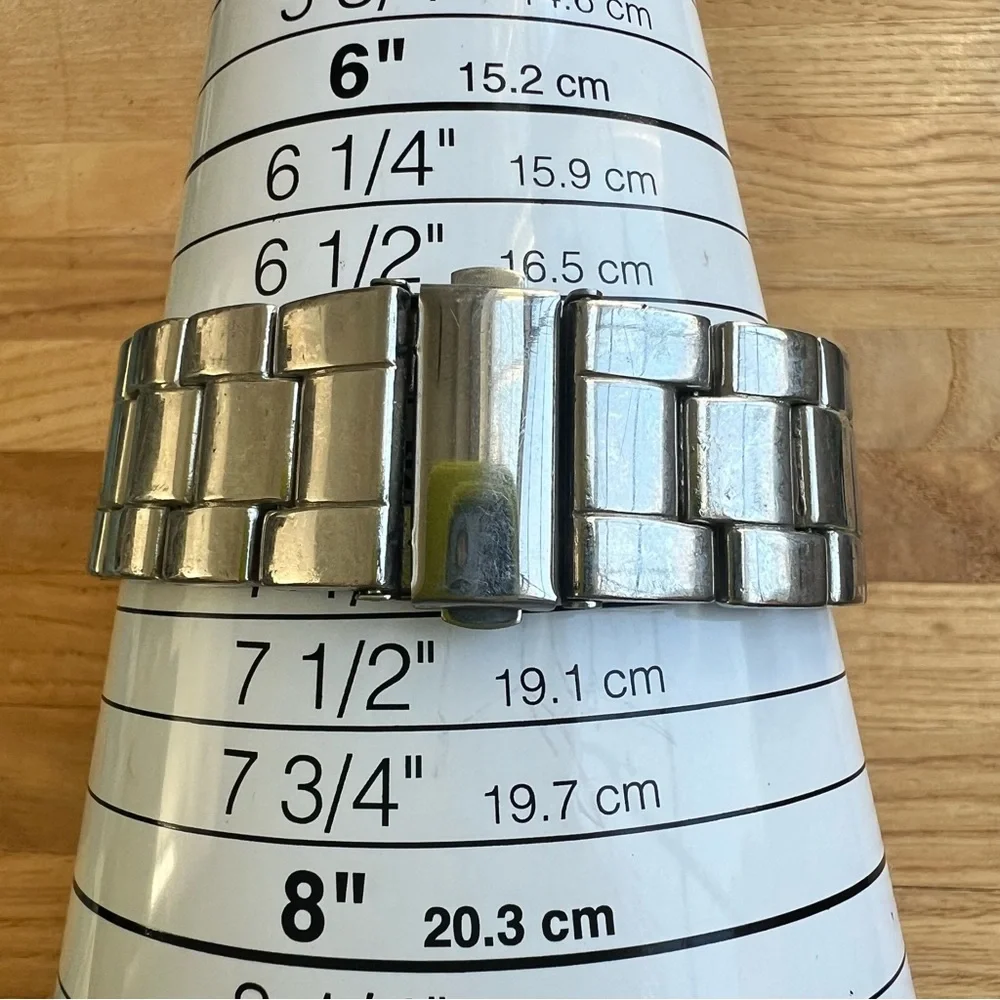 A/X American Exchange silver tone fashion watch