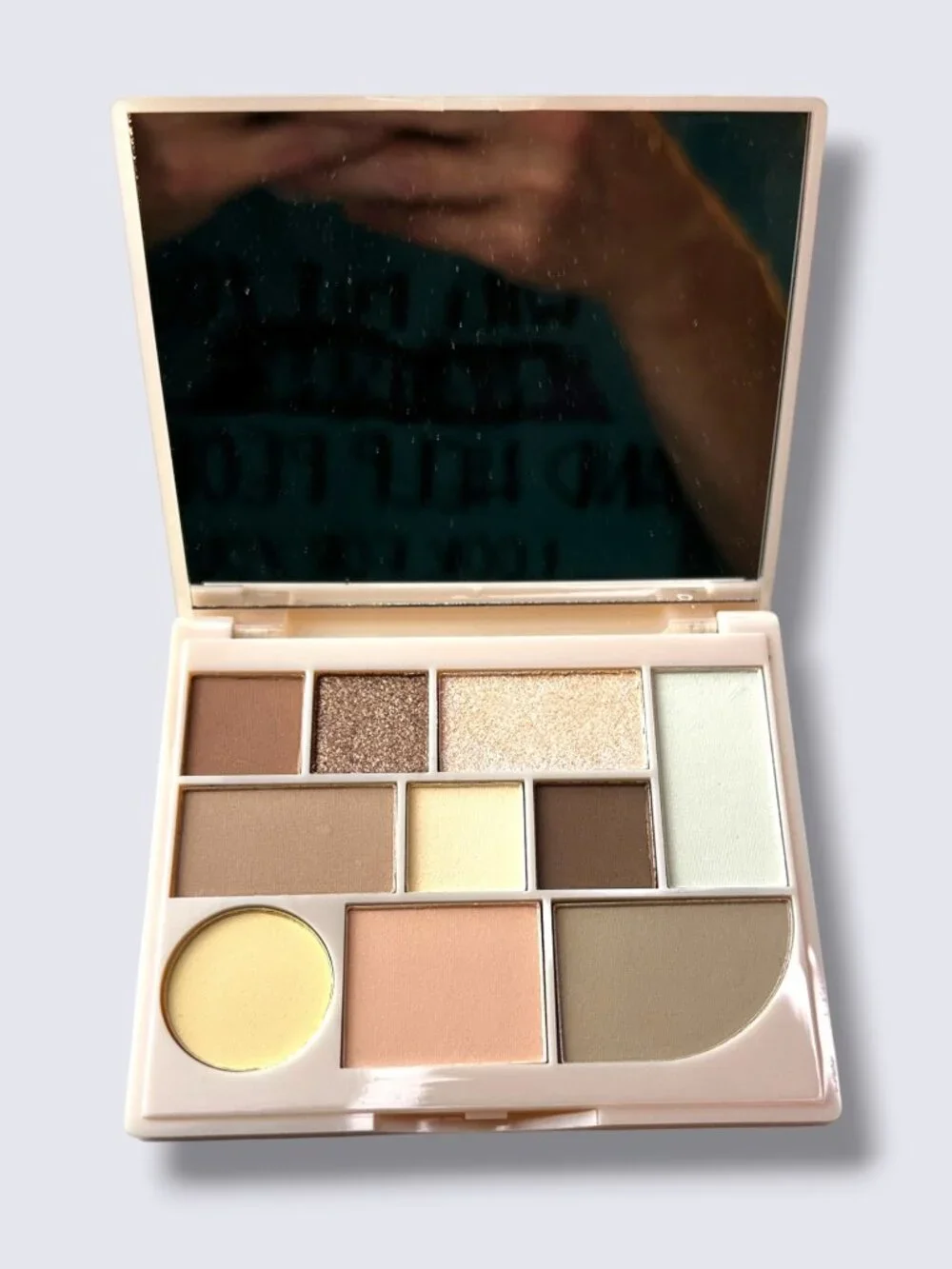 Dikalu 10 eyeshadow it