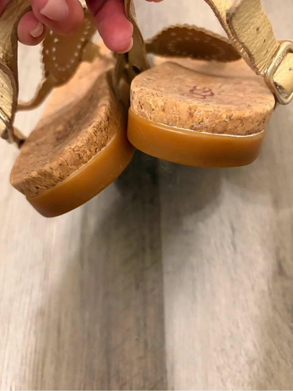UGG cognac leather