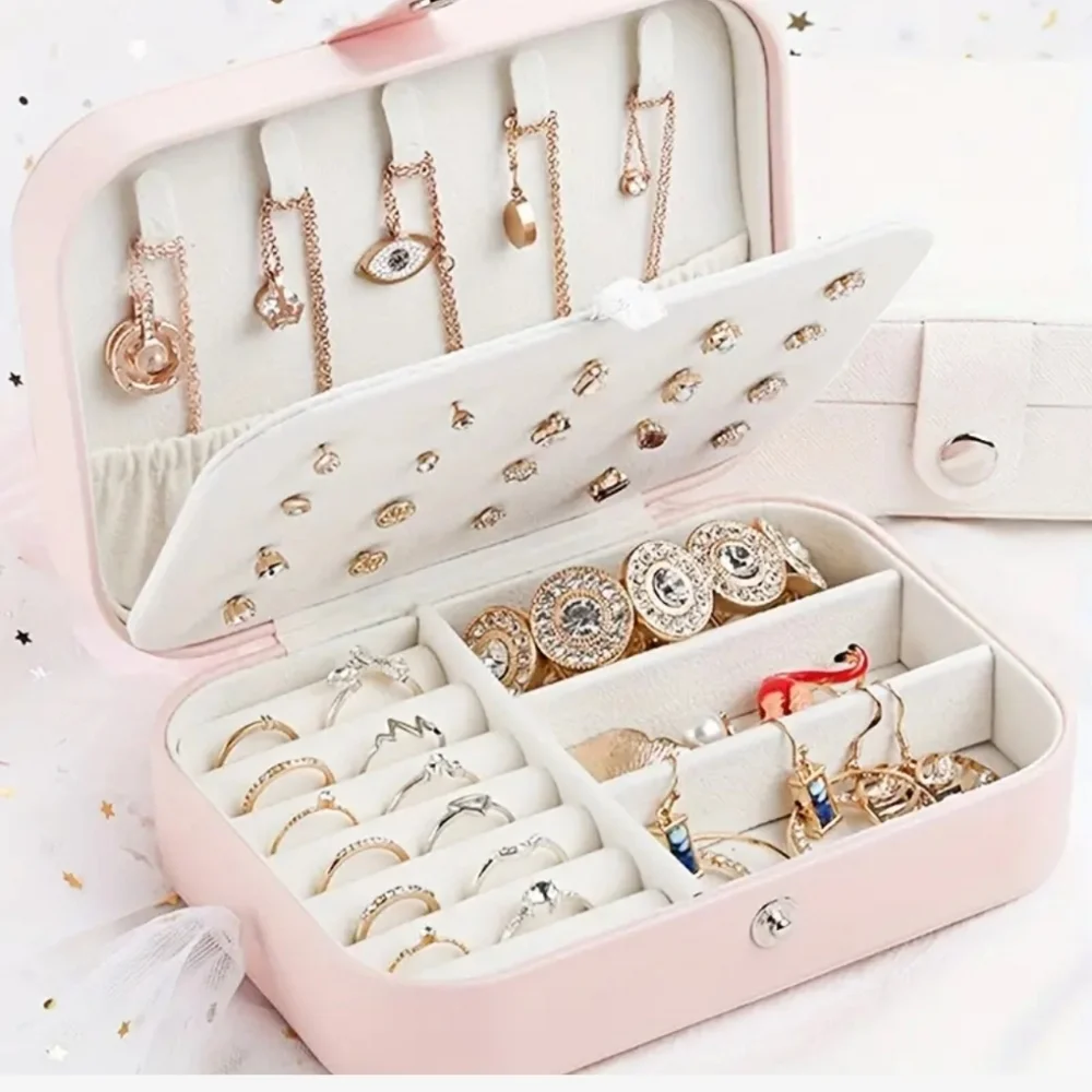 Fashion Jewelry traveling jewelry