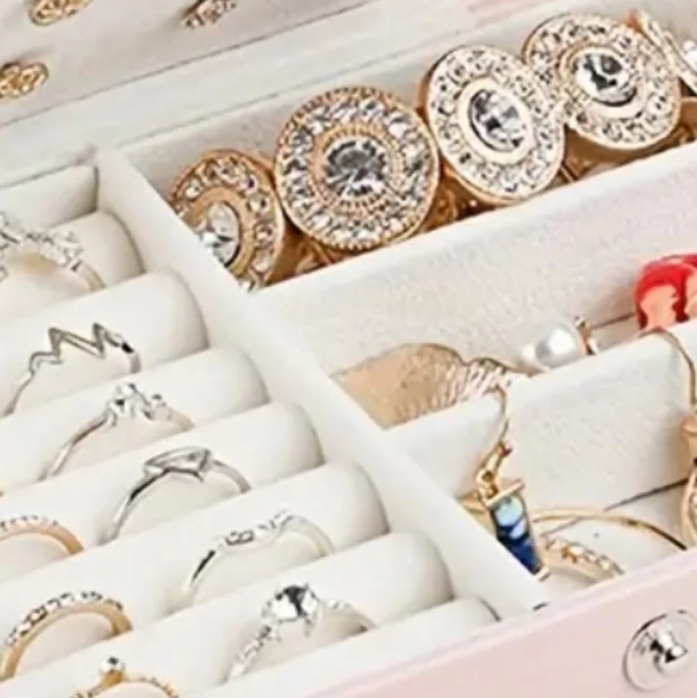 Fashion Jewelry traveling jewelry