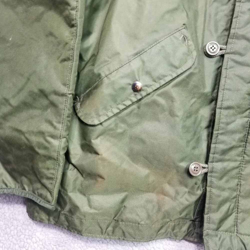 US Military Jacket Mens XL Green  Extreme Cold Weather Impermeable SEE DESCR