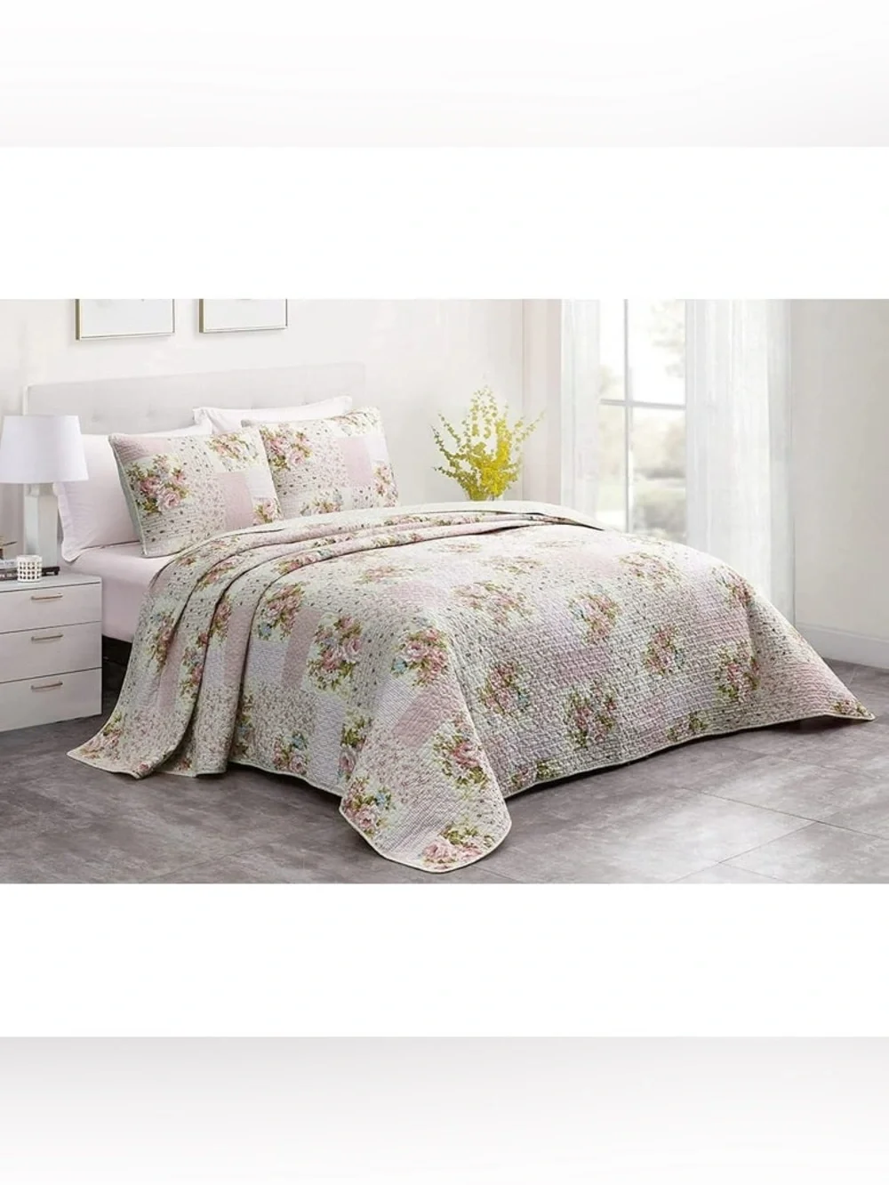 Floral Patchwork Full 3 piece Quilt Set in Light Pink - Soft Cotton Bedding