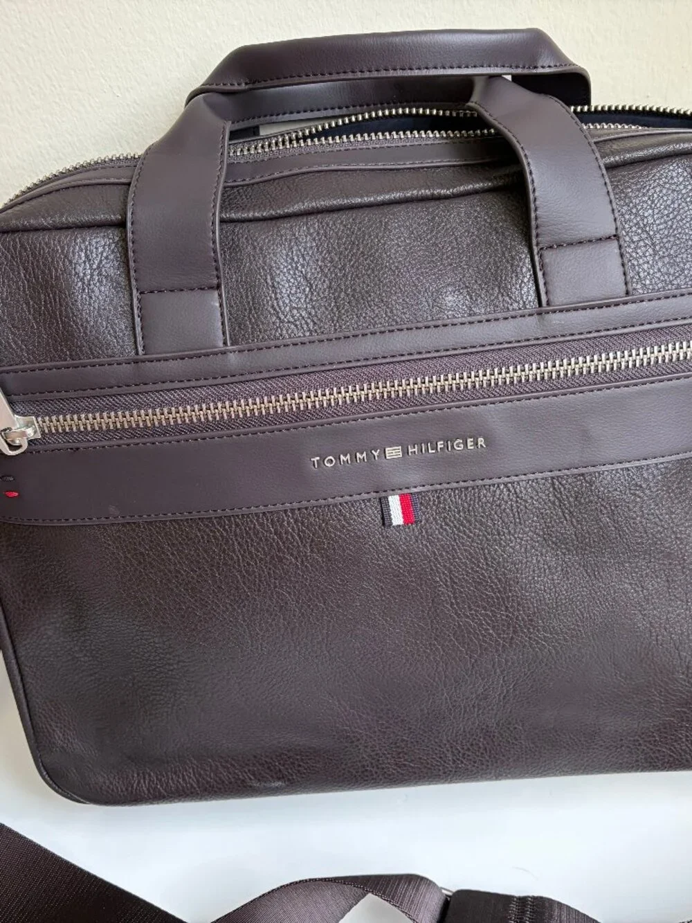 Tommy Hilfiger men’s briefcase,new with tag