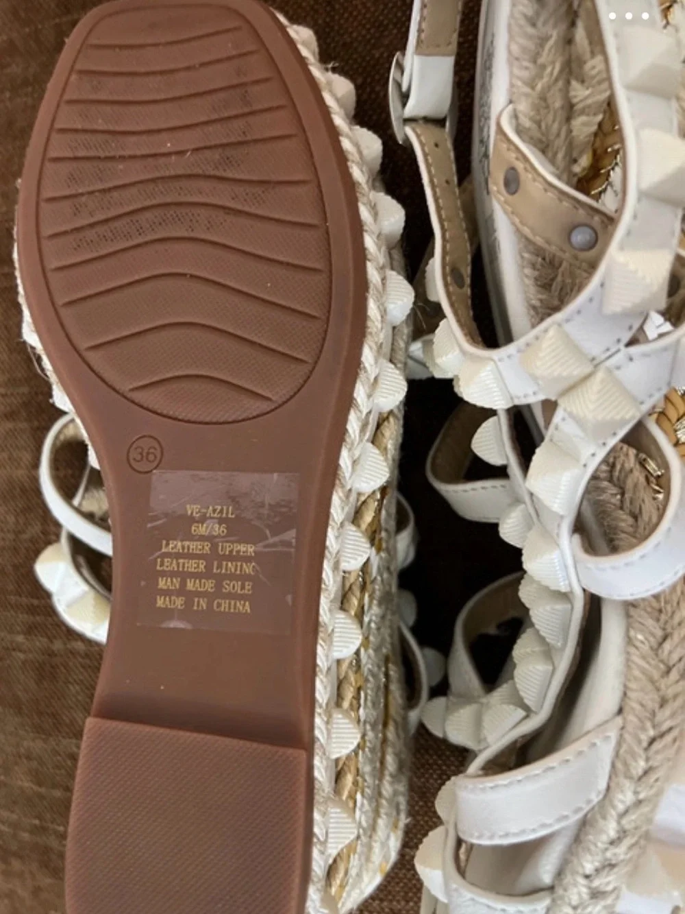 Vince Camuto hues accents white