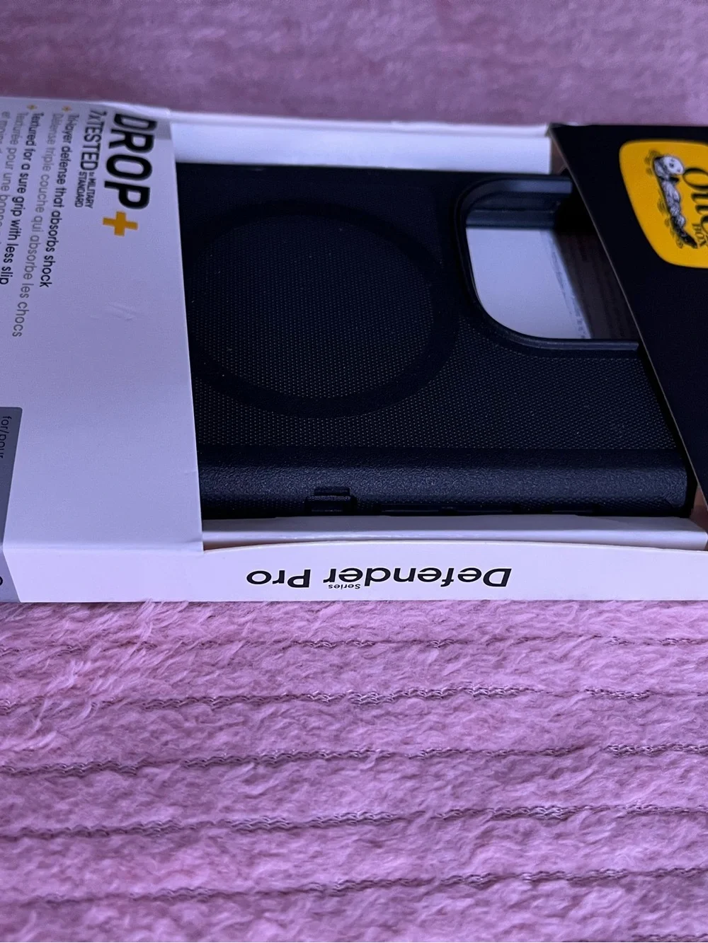 OtterBox Defender Pro Black MagSafe Case for iPhone 16 Pro