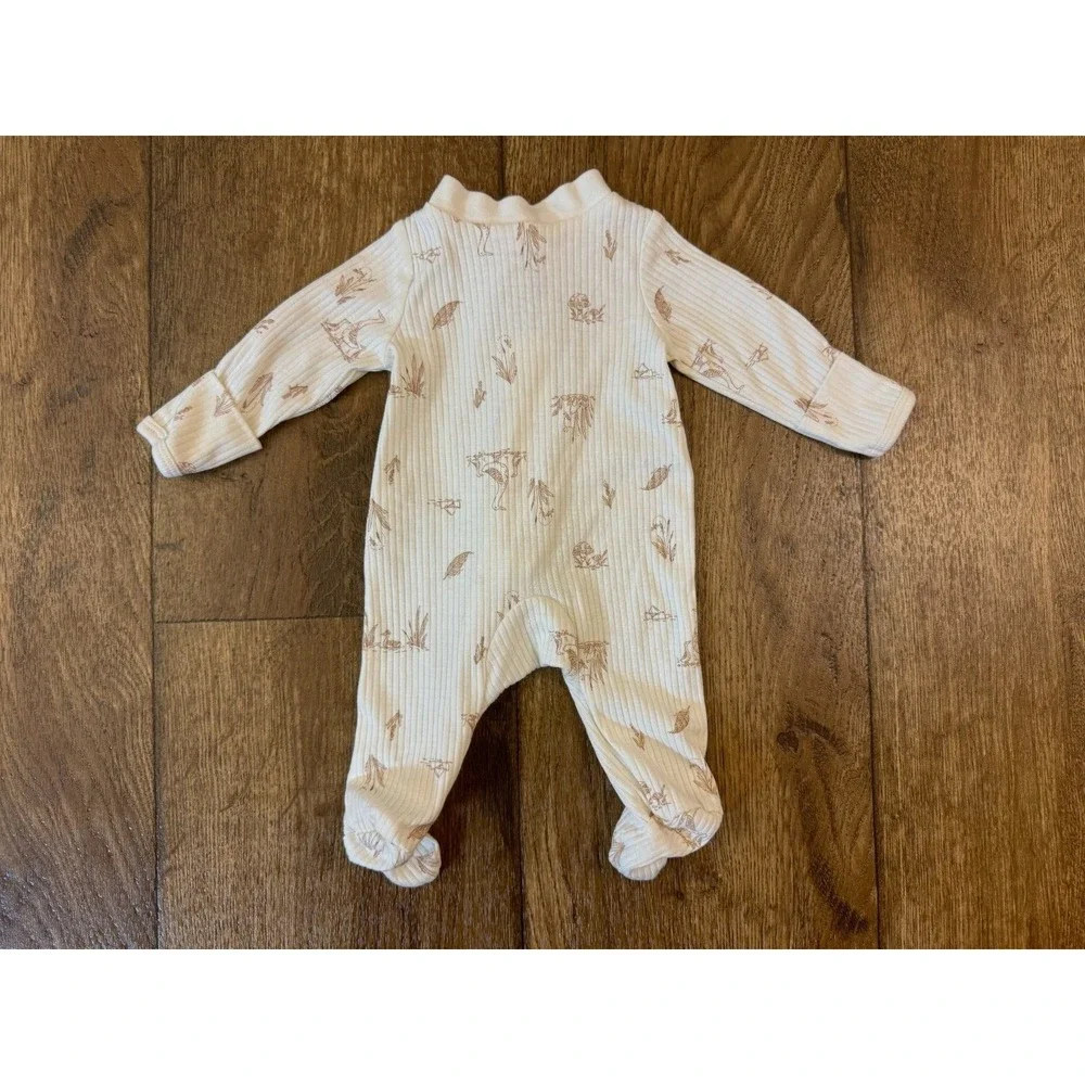 Carters preemie baby