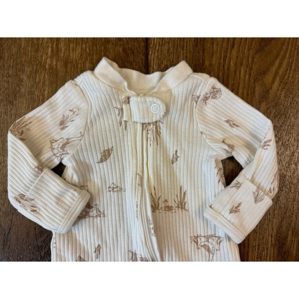 Carters preemie baby
