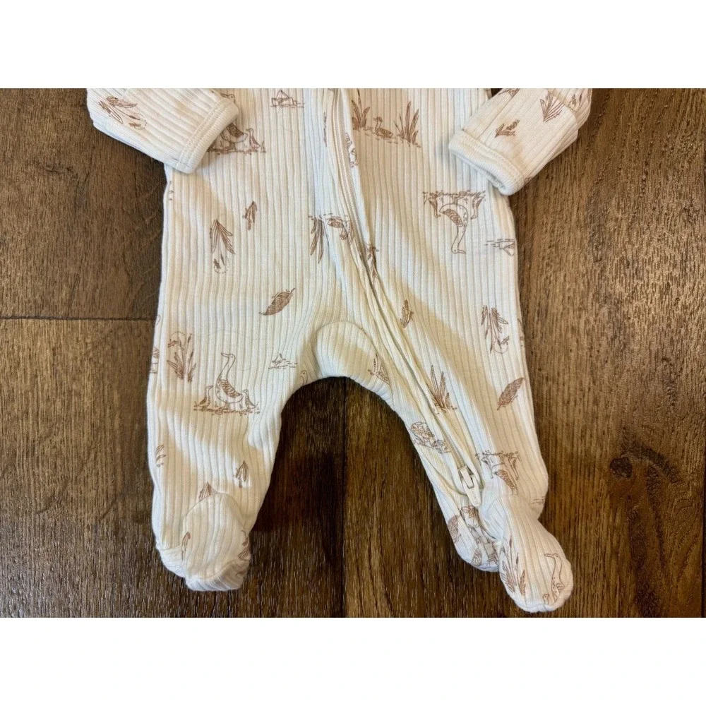 Carters preemie baby
