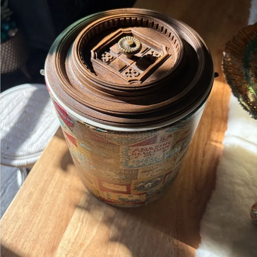 Vintage Multicolor Decorative ice. Bucket. French country.