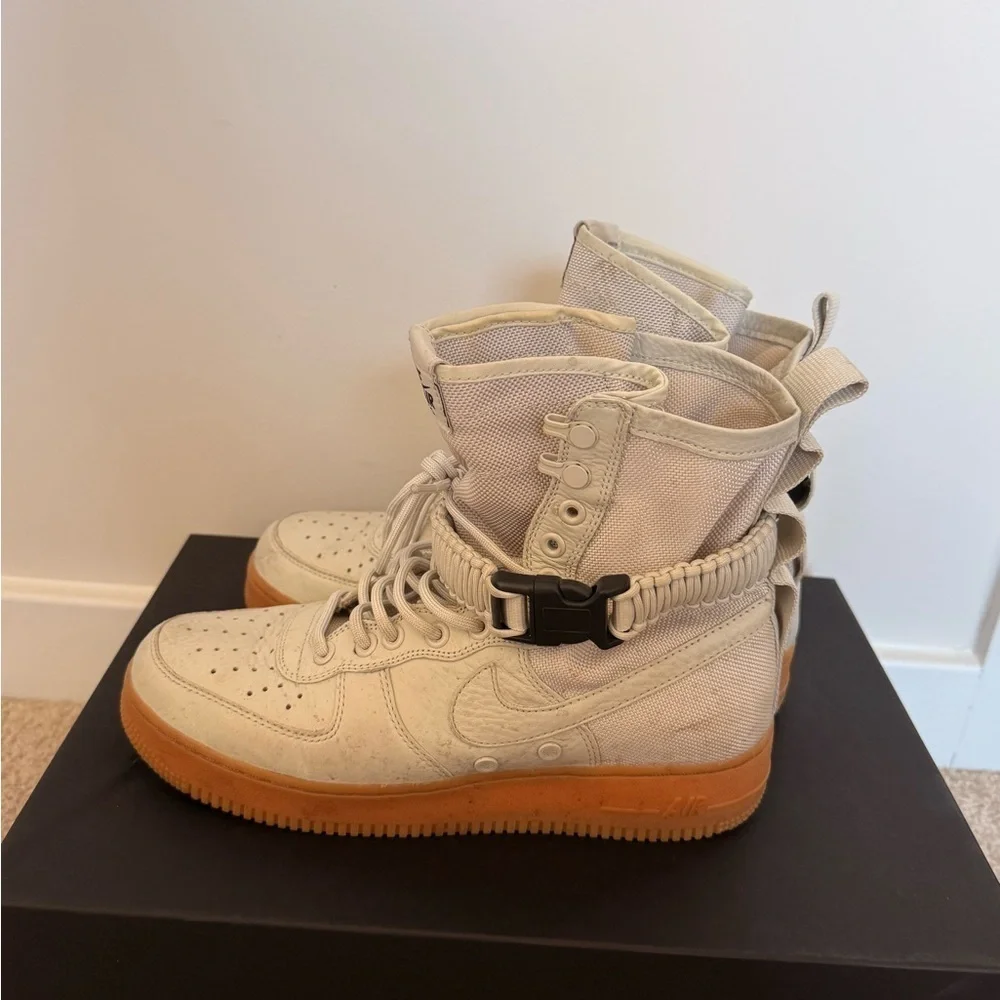Nike stylish high
