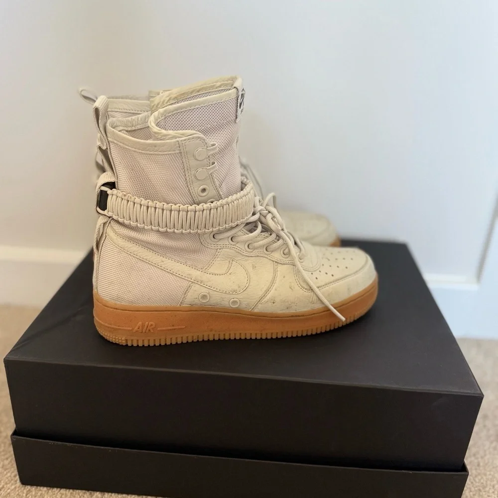 Nike stylish high
