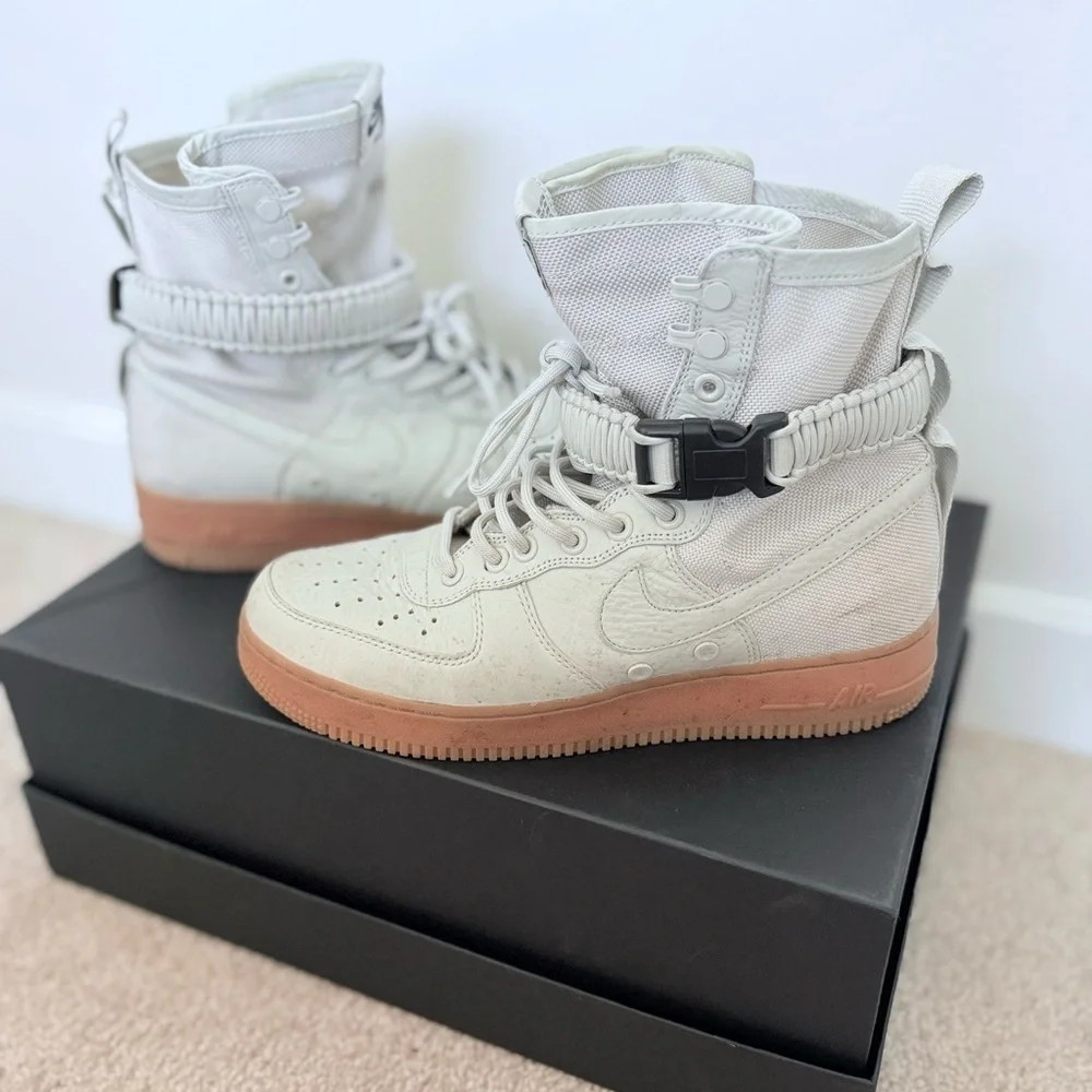 Nike stylish high
