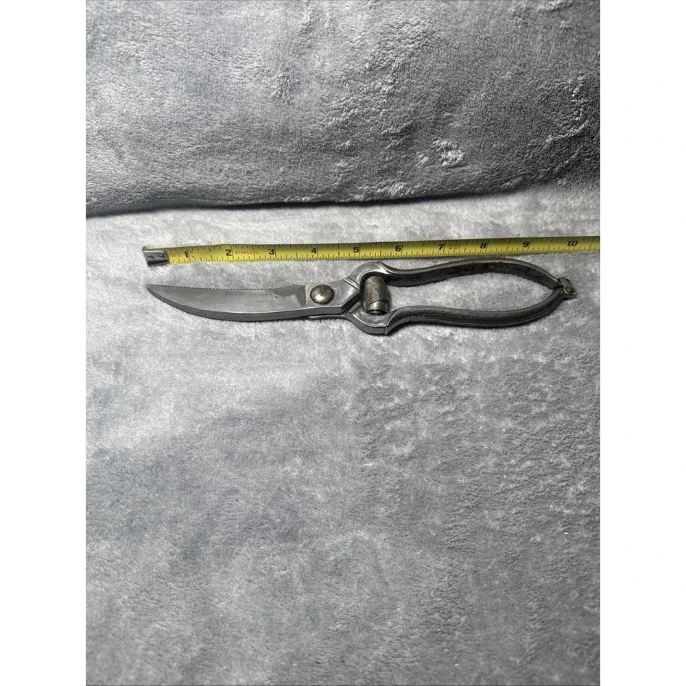 The Unbranded Brand 10 stainless