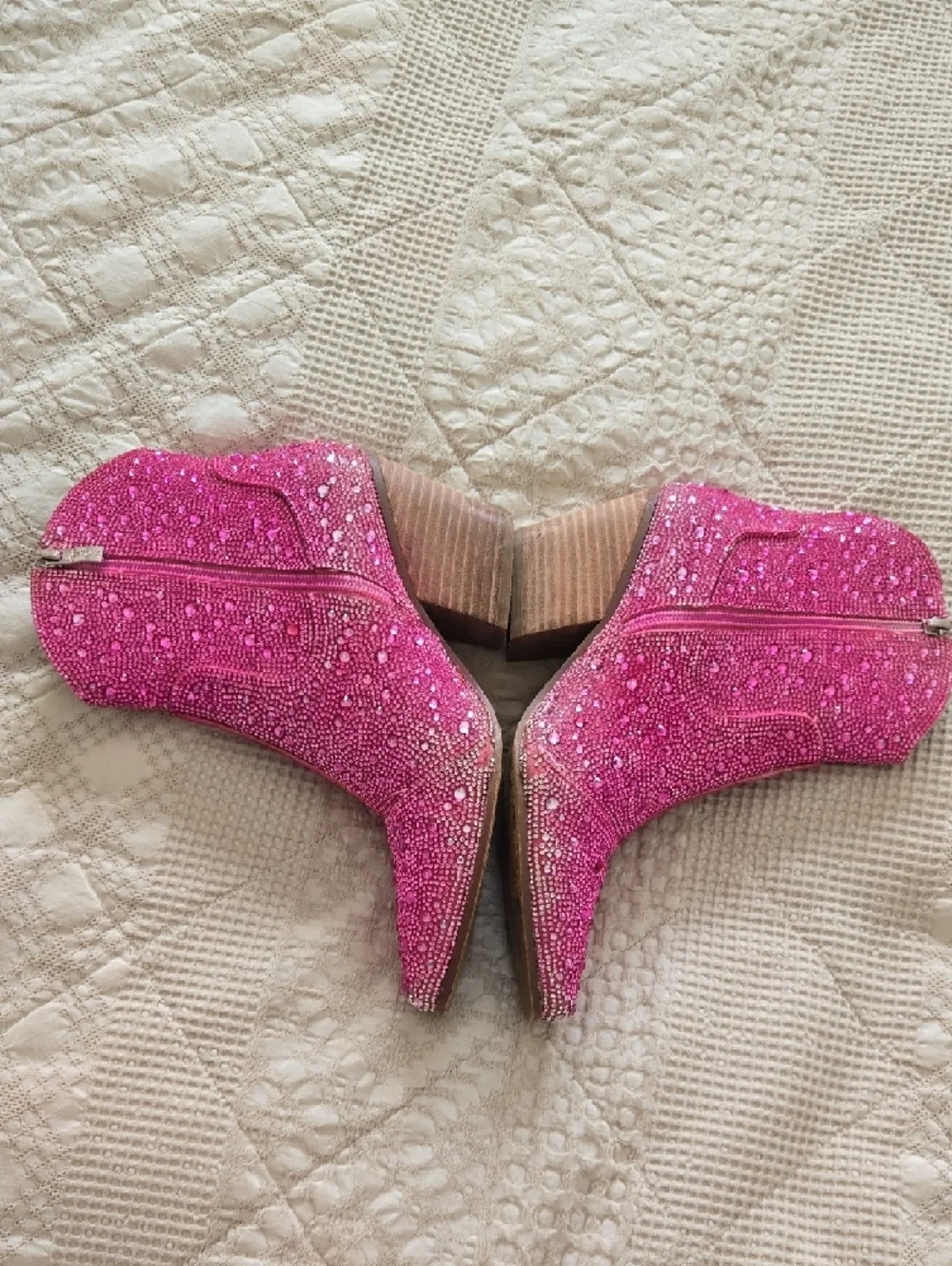 cozzy Girl hot pink