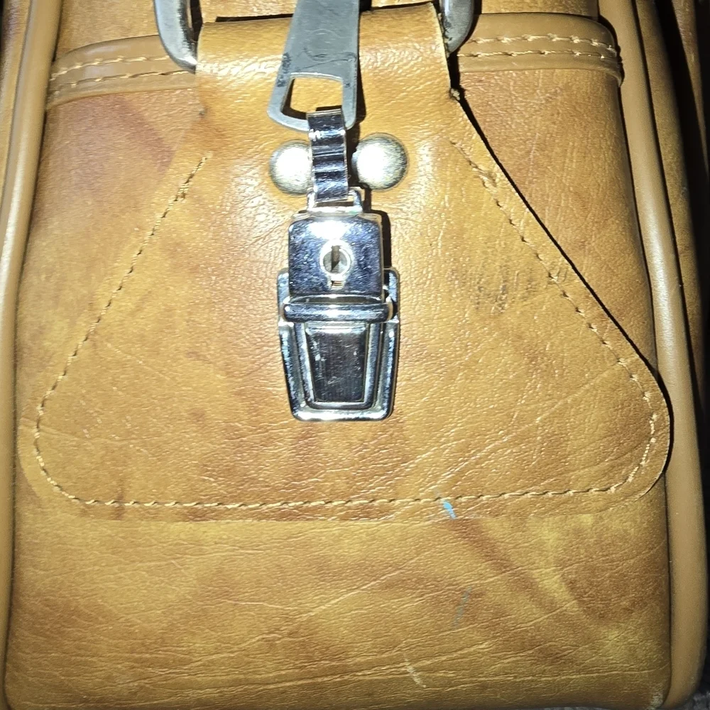 American Tourister retro vintage