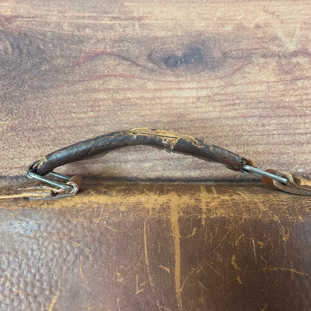 N/A vintage leather