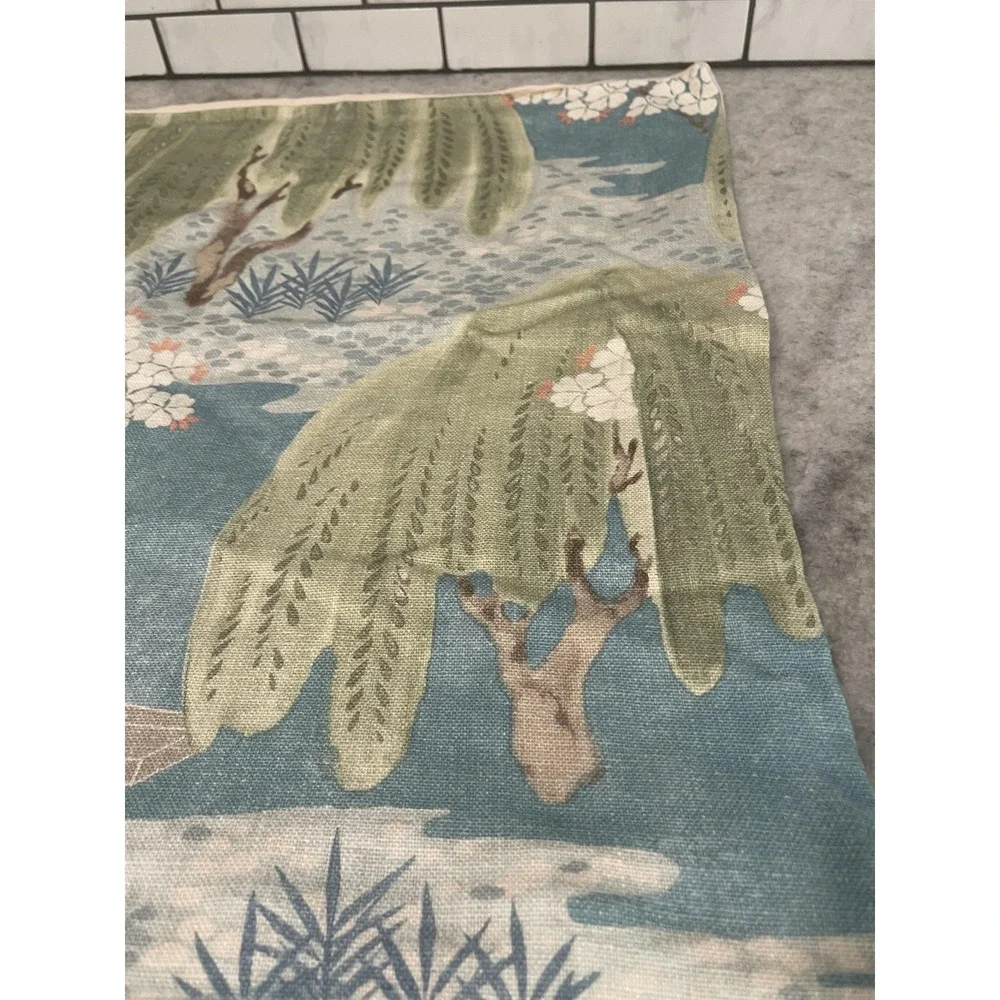 The Unbranded Brand fiber tranquil square