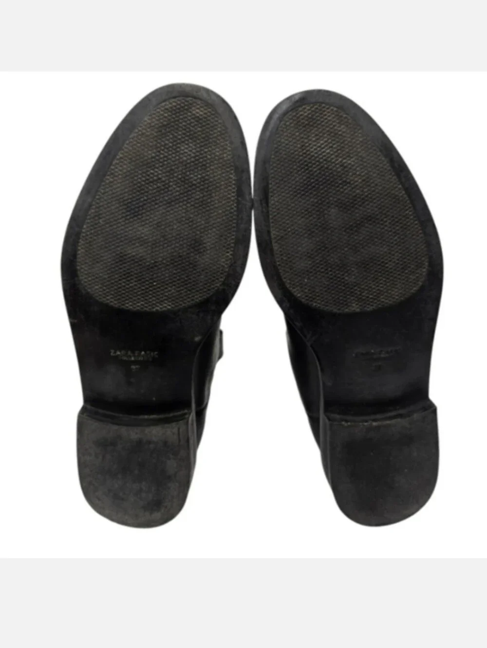 Zara Classic Style Chelsea Leather Boots in Black